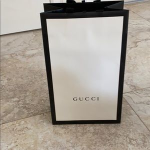 Gucci shopping bag